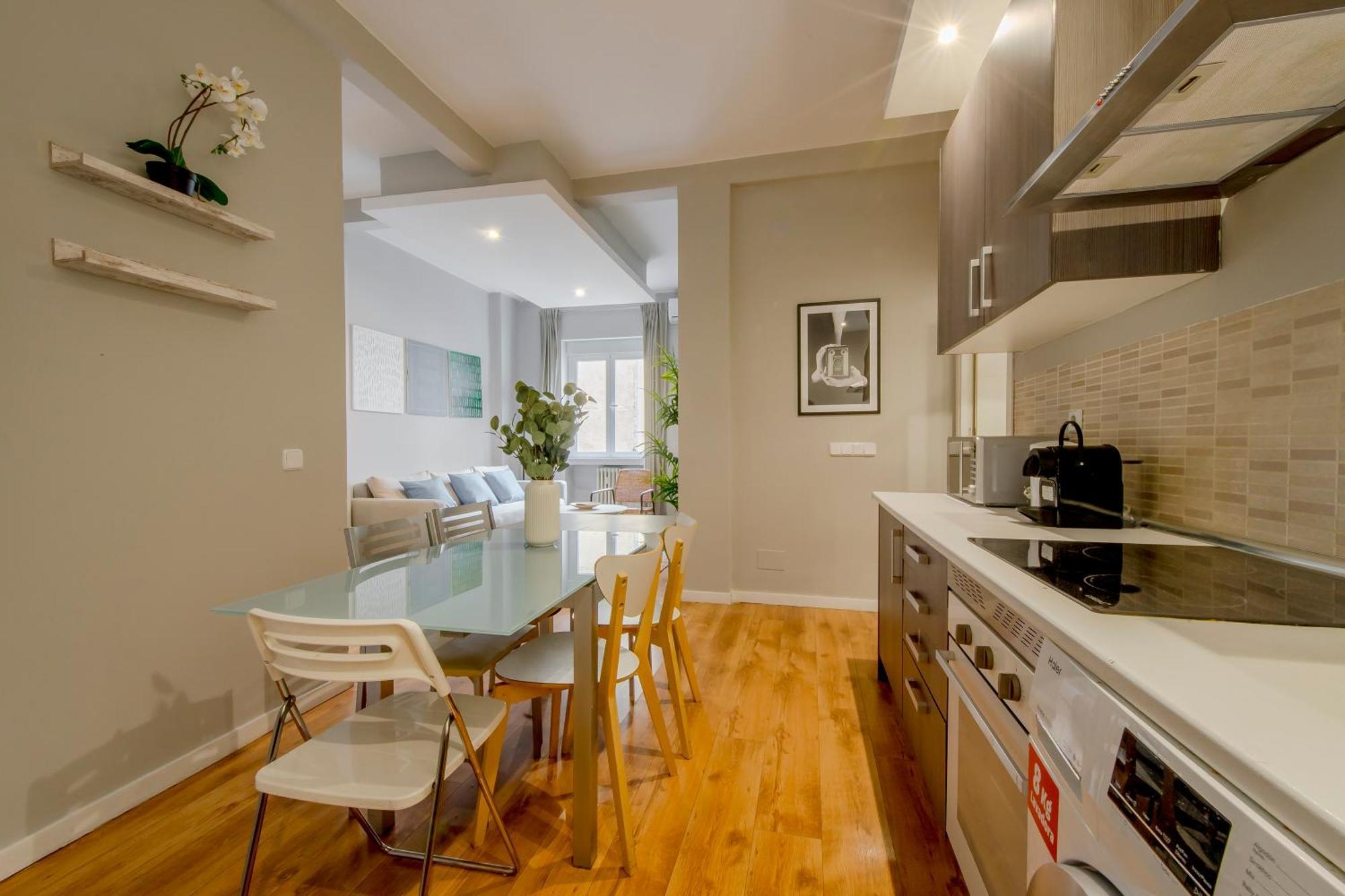Excelente Piso De 3 Habitaciones En La Latina-Centro Madrid Exterior foto
