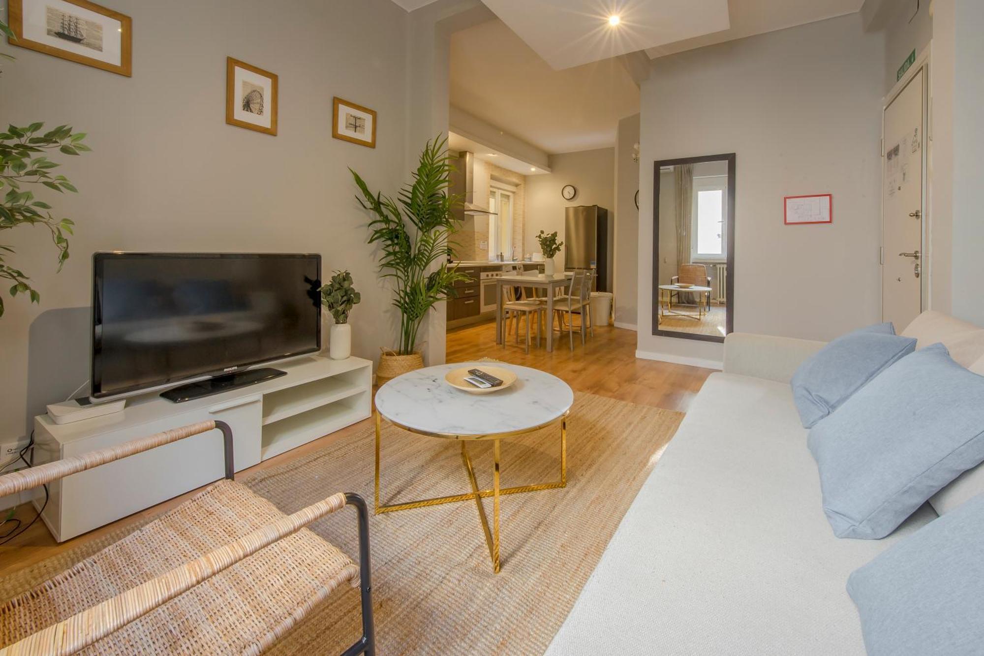 Excelente Piso De 3 Habitaciones En La Latina-Centro Madrid Exterior foto